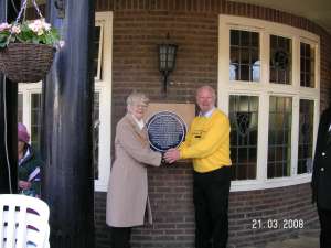 Plaque unveiling (2008) Plaque unveiling (2008)